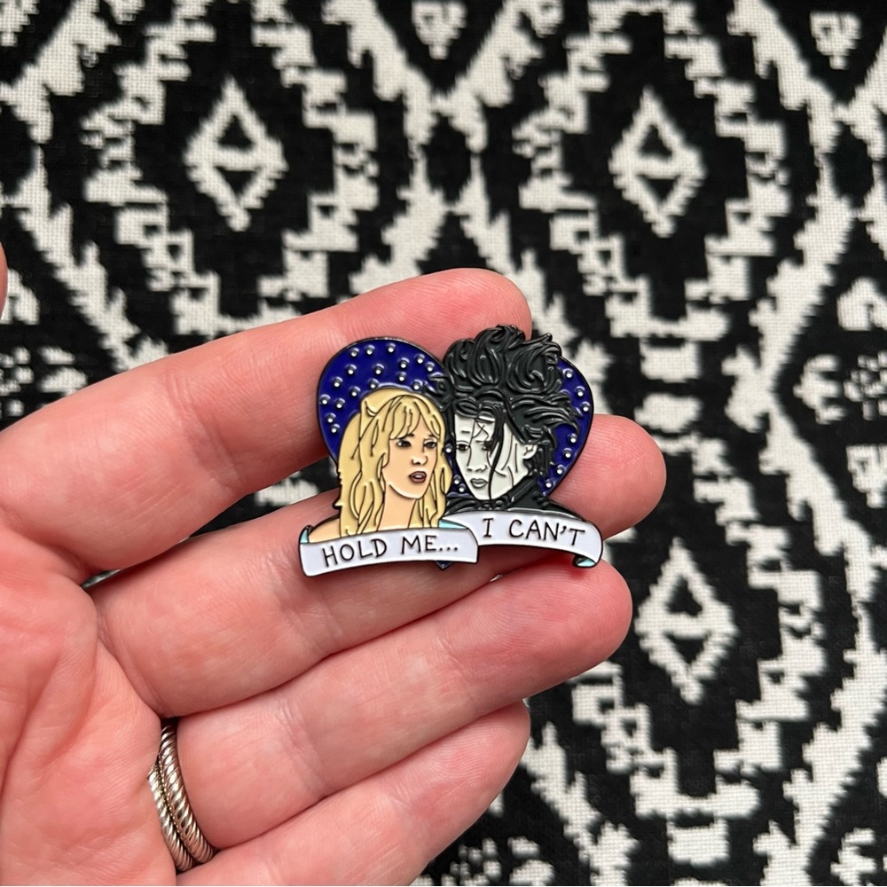 Gypsy Warrior Edward & Kim Enamel Pin - Picture 3 of 5